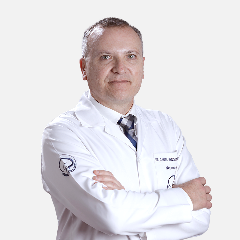 Dr. Daniel Benzecry